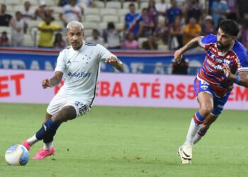 Cruzeiro x Fortaleza será definido no Brasileirão 2024 (Crédito: Gustavo Aleixo e Staff Images / Cruzeiro)