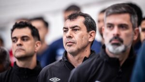 Marcelo Teixeira garantiu a permanência de Fábio Carille