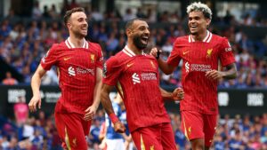 Liverpool vence na Premier League com brilho de Salah