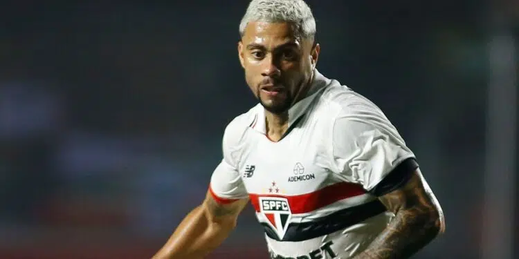 São Paulo volta a campo pela Copa do Brasil