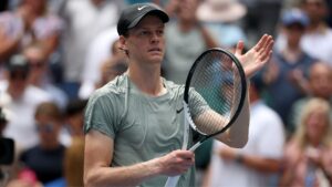 Jannik Sinner venceu Alex Michelsen na segunda rodada do US Open (Crédito: Getty Images)