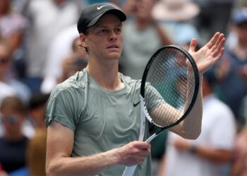 Jannik Sinner venceu Alex Michelsen na segunda rodada do US Open (Crédito: Getty Images)
