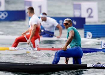 Isaquias Queiroz é prata em Paris (Crédito: Getty Images)