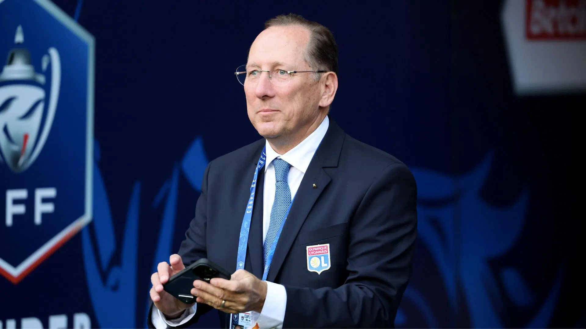 John Textor na final da Supercopa da França, disputada contra o PSG (Crédito: Getty Images)