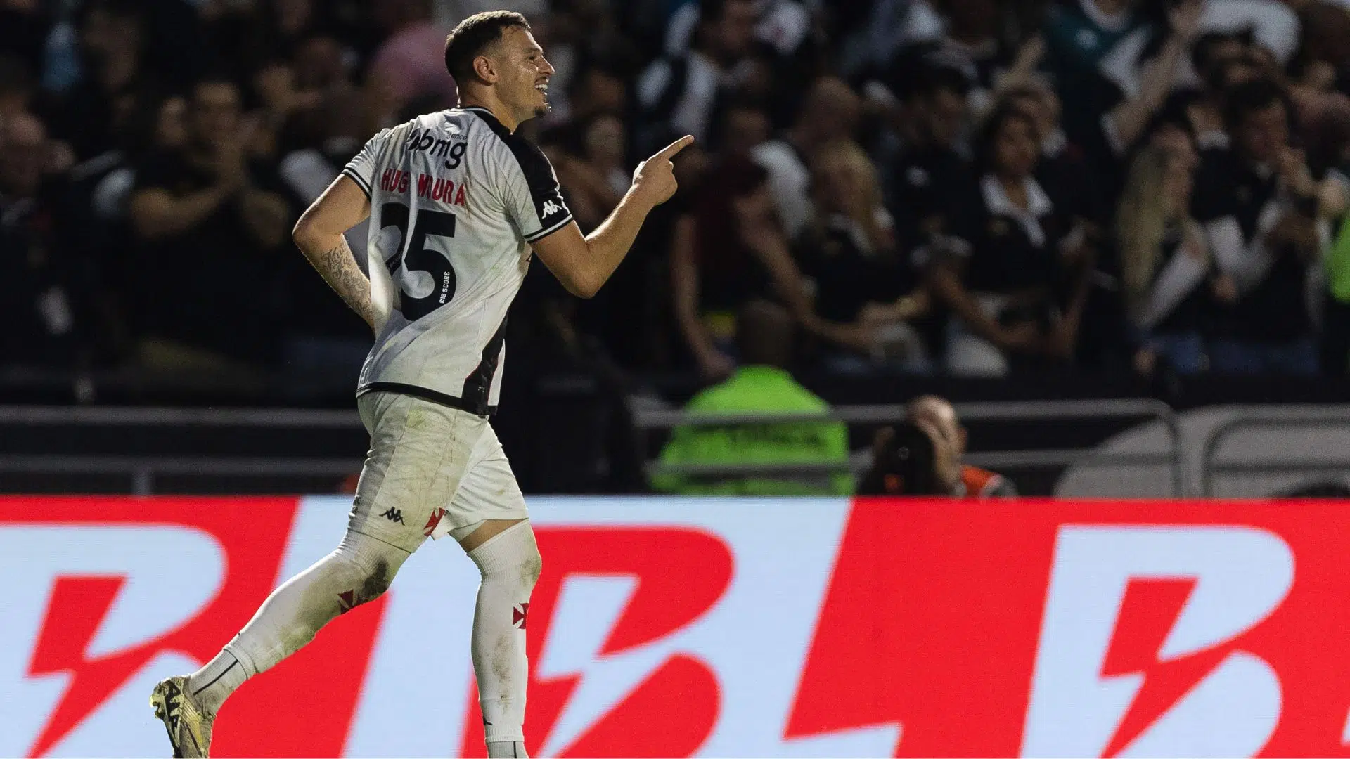 Vasco venceu Athletico na Copa do Brasil