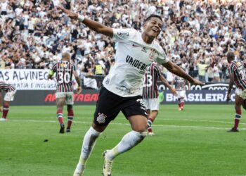 Wesley tem venda encaminhada para o Al-Nassr (Crédito: Getty Images)