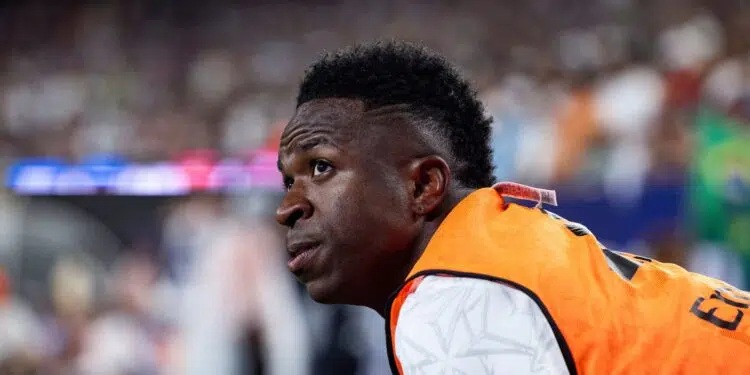 Vini Jr entra na mira da Arábia Saudita