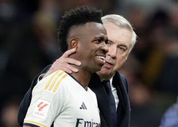 Ancelotti fala sobre interesse saudita em Vini Júnior