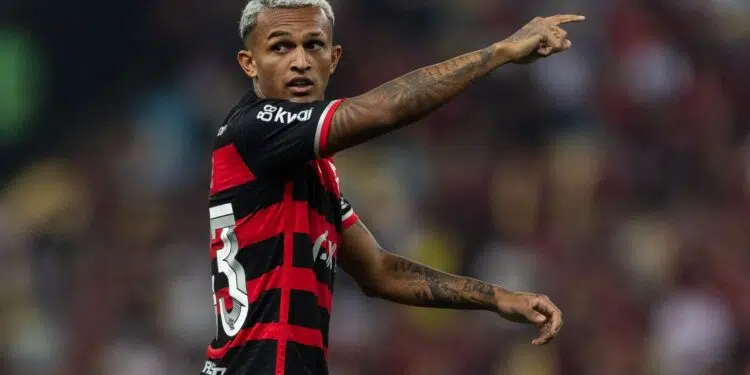 Atalanta desiste da contratação de Wesley, do Flamengo (Crédito: Getty Images)