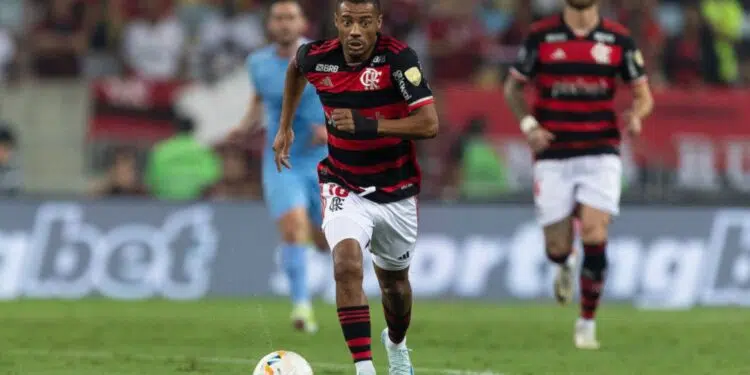 O Flamengo não contará com De la Cruz na partida decisiva desta quinta-feira (21h45, horário de Brasília) contra o Bahia, valendo vaga na semifinal da Copa do Brasil.