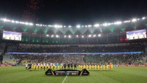 O prefeito do Rio de Janeiro, Eduardo Paes, anunciou nesta terça-feira que será decretado ponto facultativo nos dias 18 e 19 de setembro, em função dos jogos de Flamengo, Botafogo e Fluminense pela Libertadores, além de outros grandes eventos programados para a cidade ao longo dessa semana.