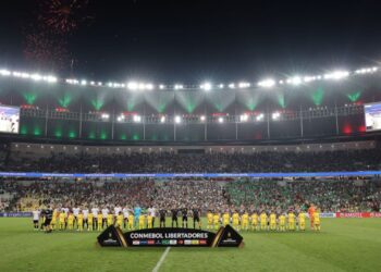 O prefeito do Rio de Janeiro, Eduardo Paes, anunciou nesta terça-feira que será decretado ponto facultativo nos dias 18 e 19 de setembro, em função dos jogos de Flamengo, Botafogo e Fluminense pela Libertadores, além de outros grandes eventos programados para a cidade ao longo dessa semana.
