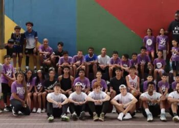 No último dia 9 de dezembro, a Graded GSE e o Instituto Resgatando Vidas promoveram a primeira Clínica de Treinamento de Basquete.