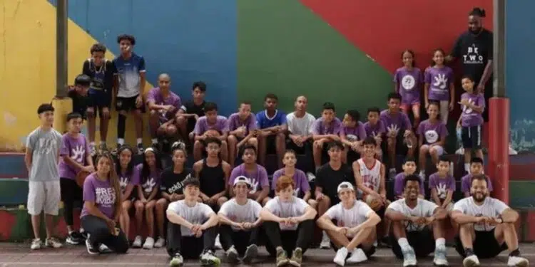 No último dia 9 de dezembro, a Graded GSE e o Instituto Resgatando Vidas promoveram a primeira Clínica de Treinamento de Basquete.