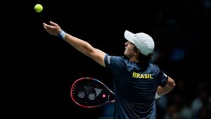 João Fonseca é derrotado na estreia da Copa Davis (Crédito: Getty Images)