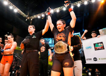 Yana Gadelha venceu a luta principal do Shooto Brasil - Foto: Marcell Fagundes