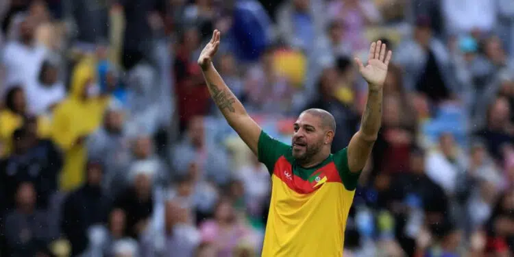 adriano imperador em jogo de despedida