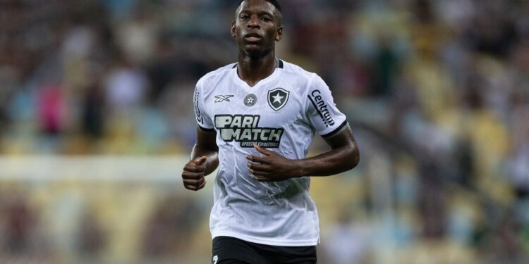 Botafogo reage à matéria sobre Luiz Henrique no UOL