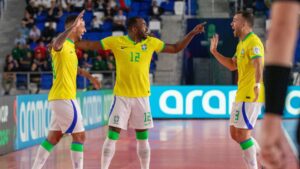 Brasil vence a Costa Rica na Copa do Mundo de Futsal