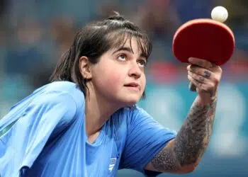 Bruna Alexandre é bronze em Paris
