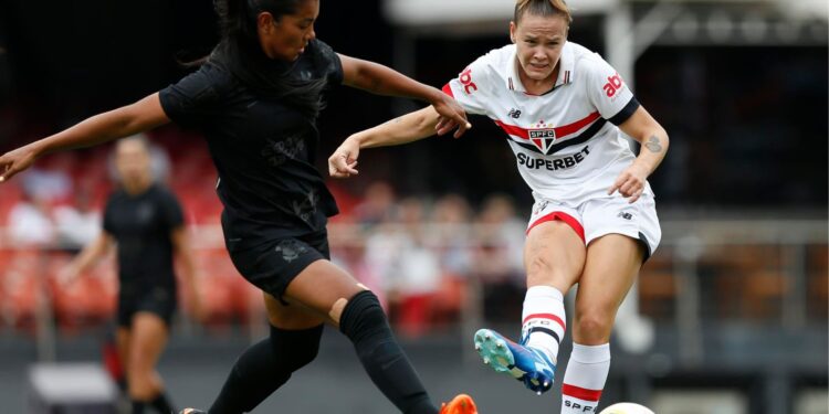 Corinthians decidirá a final do Brasileirão Feminino, contra o São Paulo, em casa, na Neo Química Arena
