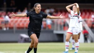 Corinthians e São Paulo se enfrentam pelo Brasileirão Feminino