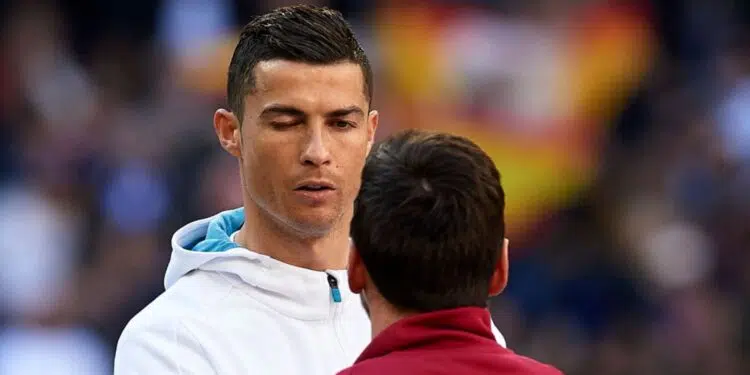 cristiano-ronaldo-miras-bobo