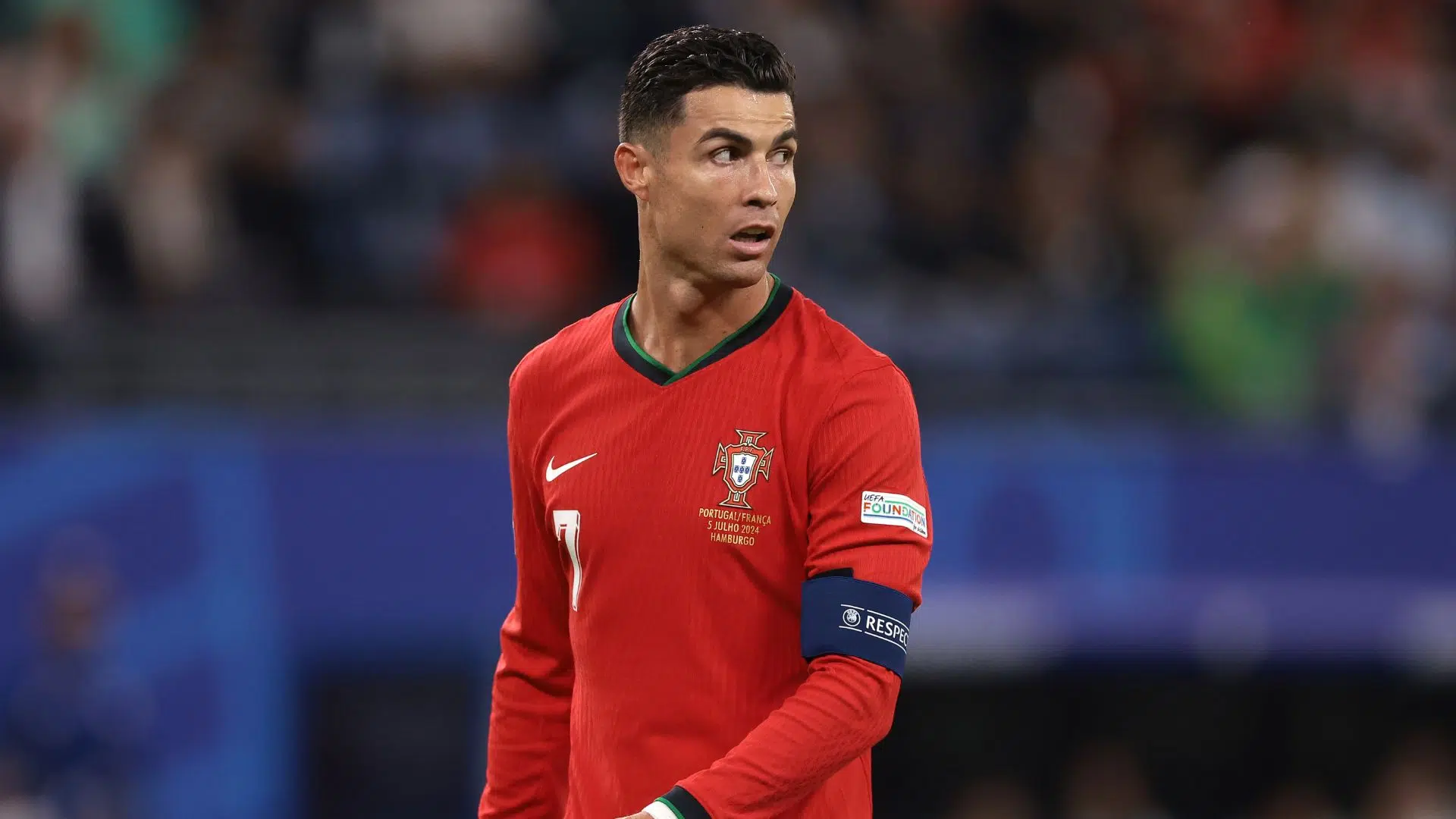 Cristiano Ronaldo em ação contra a França, na Euro 2024 (Crédito: Getty Images)