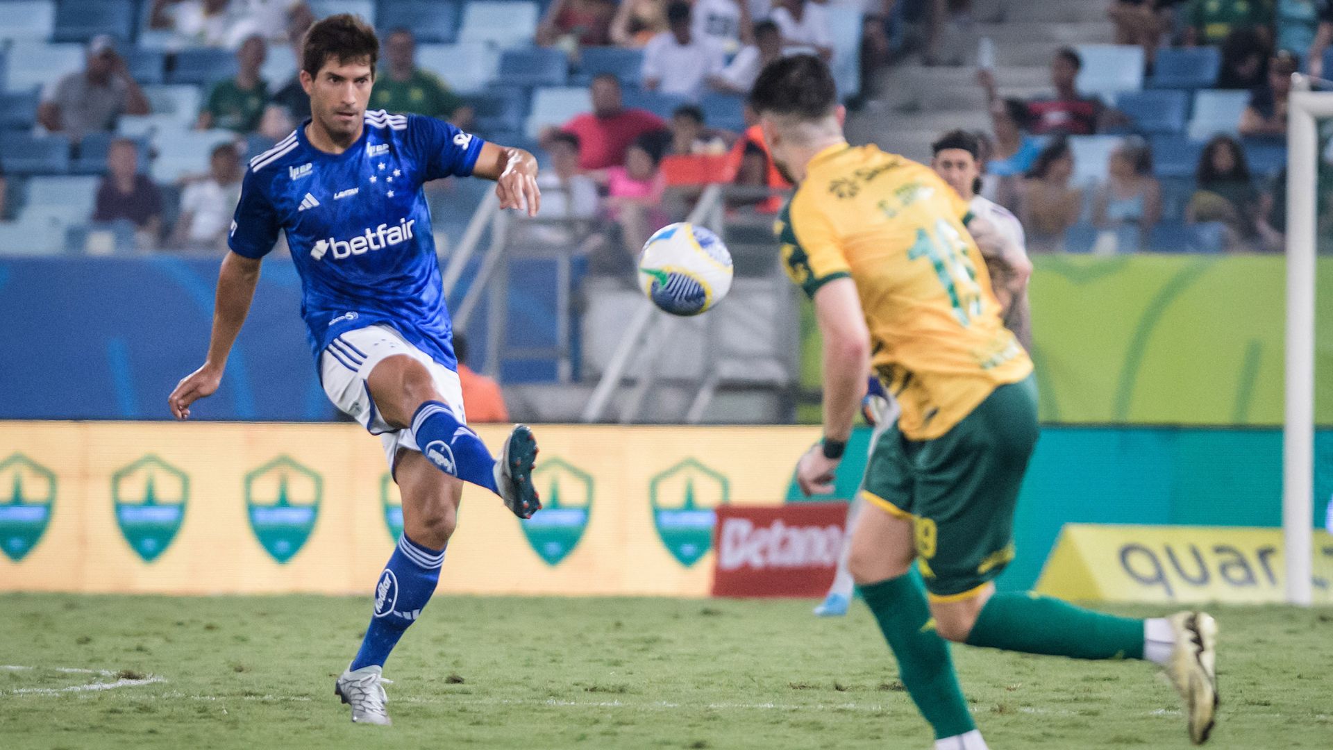 Cruzeiro empatou com o Cuiabá, fora de casa, pelo Brasileirão