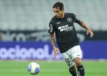 Damián Suárez está de saída do Botafogo (Crédito: Getty Images)