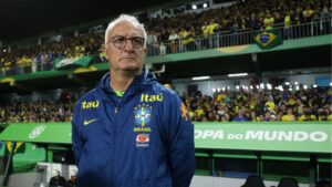 Dorival Jr saiu em defesa da seleção brasileira