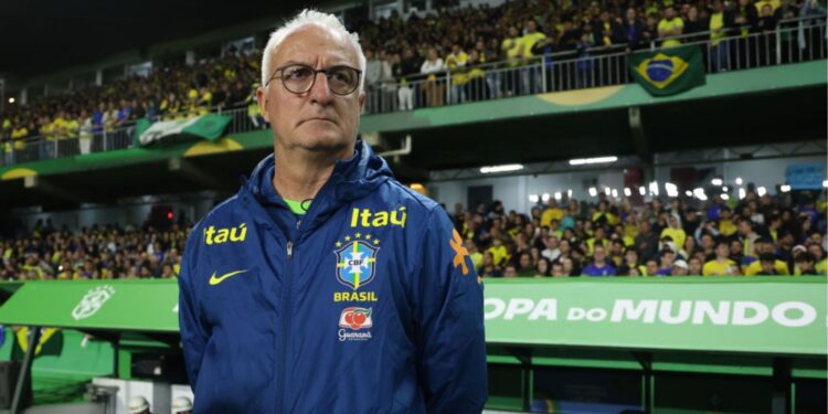 Dorival Jr saiu em defesa da seleção brasileira