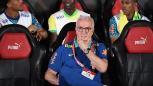 Dorival Júnior em seu último jogo no comando da Seleção Brasileira