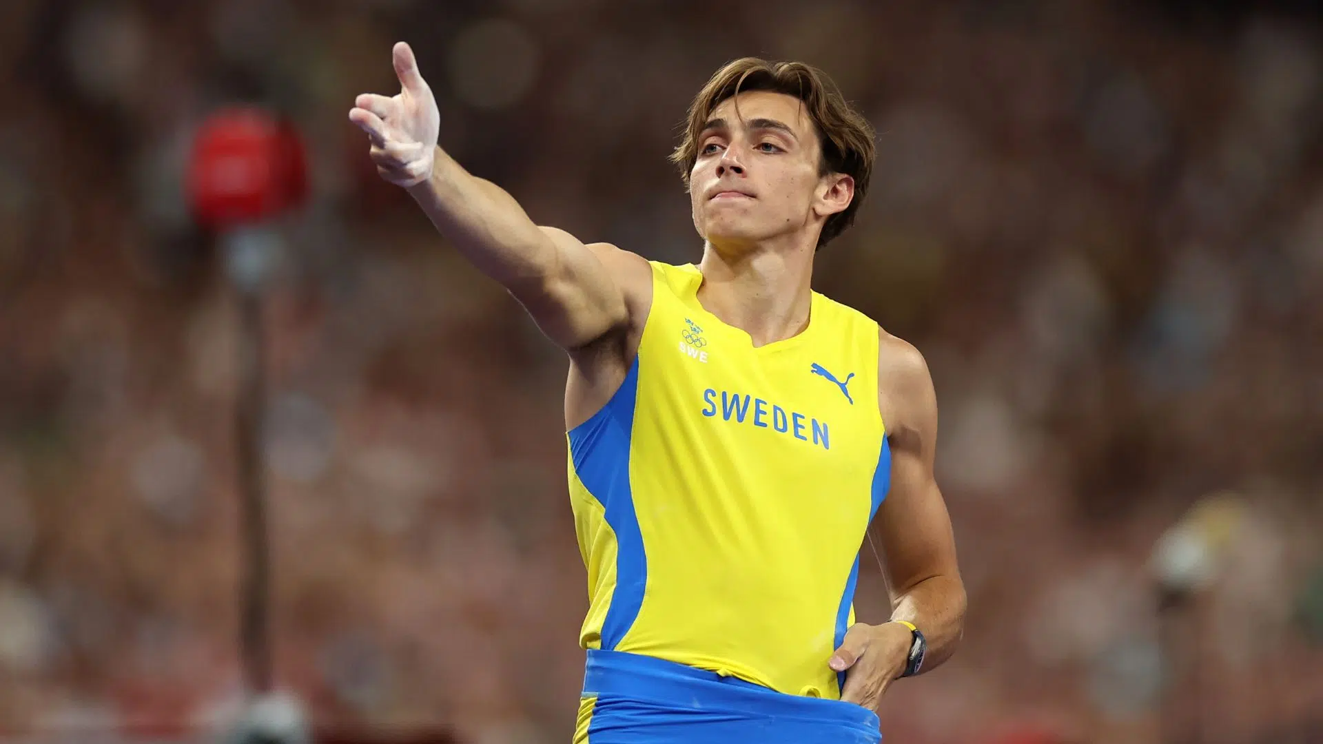 Duplantis imitando o atirador turco em sua comemoração (Crédito: Getty Images)