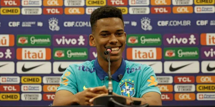 Estêvão fala de primeira vez na Seleção Brasileira