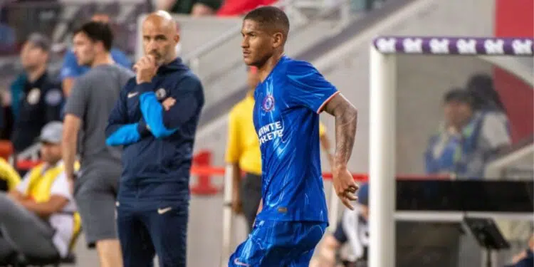 Ângelo, ex-Santos, jogará no Al Nassr