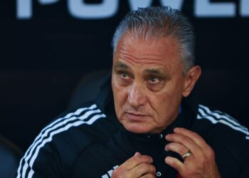 Flamengo demitiu Tite nesta segunda, 30