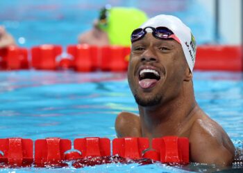 Gabrielzinho é recebido com festa em faculdade