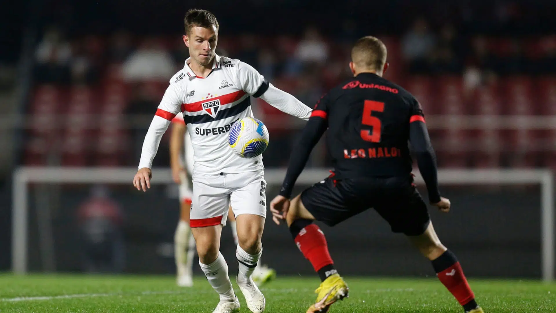 Galoppo em ação contra o Vitória, pelo Brasileirão 