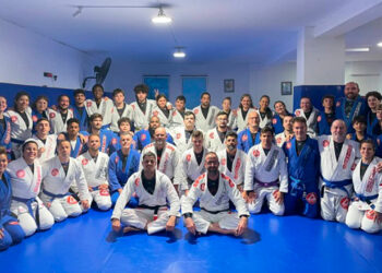 Brasileiro lidera equipe portuguesa - Foto: Arquivo Pessoal