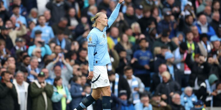 Haaland marca e iguala recorde de Cristiano Ronaldo