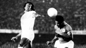 Benfica de Eusébio foi a Minas jogar contra o Cruzeiro; Relembre