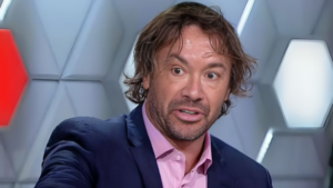 Lugano fala sobre a nova regra da FIFA: "Estupidez"
