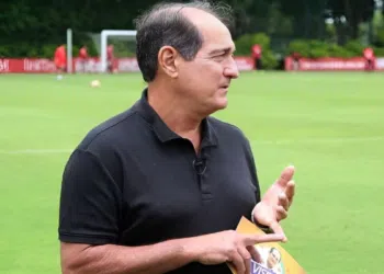 Muricy confirmou a busca do São Paulo por outros 2 jogadores