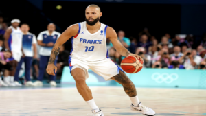 Evan Fournier recusa o Wizards e afirma: "Equipe perdedora"