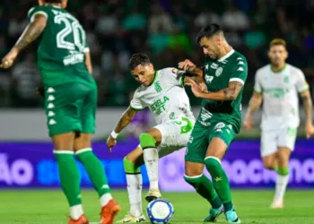 América goleia o Guarani e quebra sequência de vitórias do Bugre