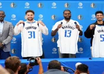 Dallas Mavericks fez as melhores movimentações na agência livre?