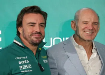 Fernando Alonso está animado com a chegada de Newey a equipe