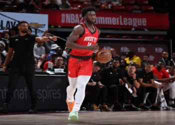 Houston Rockets dispensa AJ Griffin após possível aposentadoria