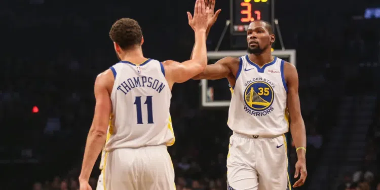 Kevin Durant elege o seu time ideal com jogadores em atividade